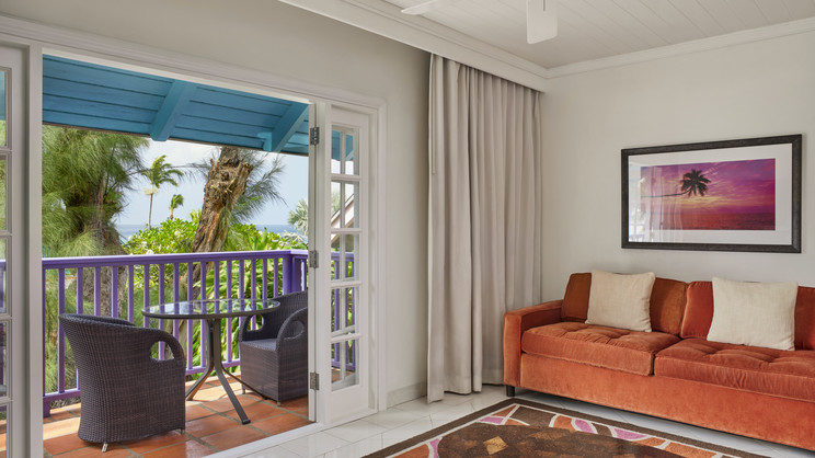 Pool/Garden View Junior Suite